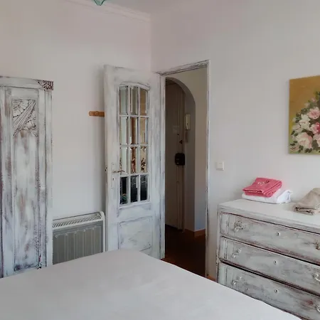 Historical Flat Design Lisboa